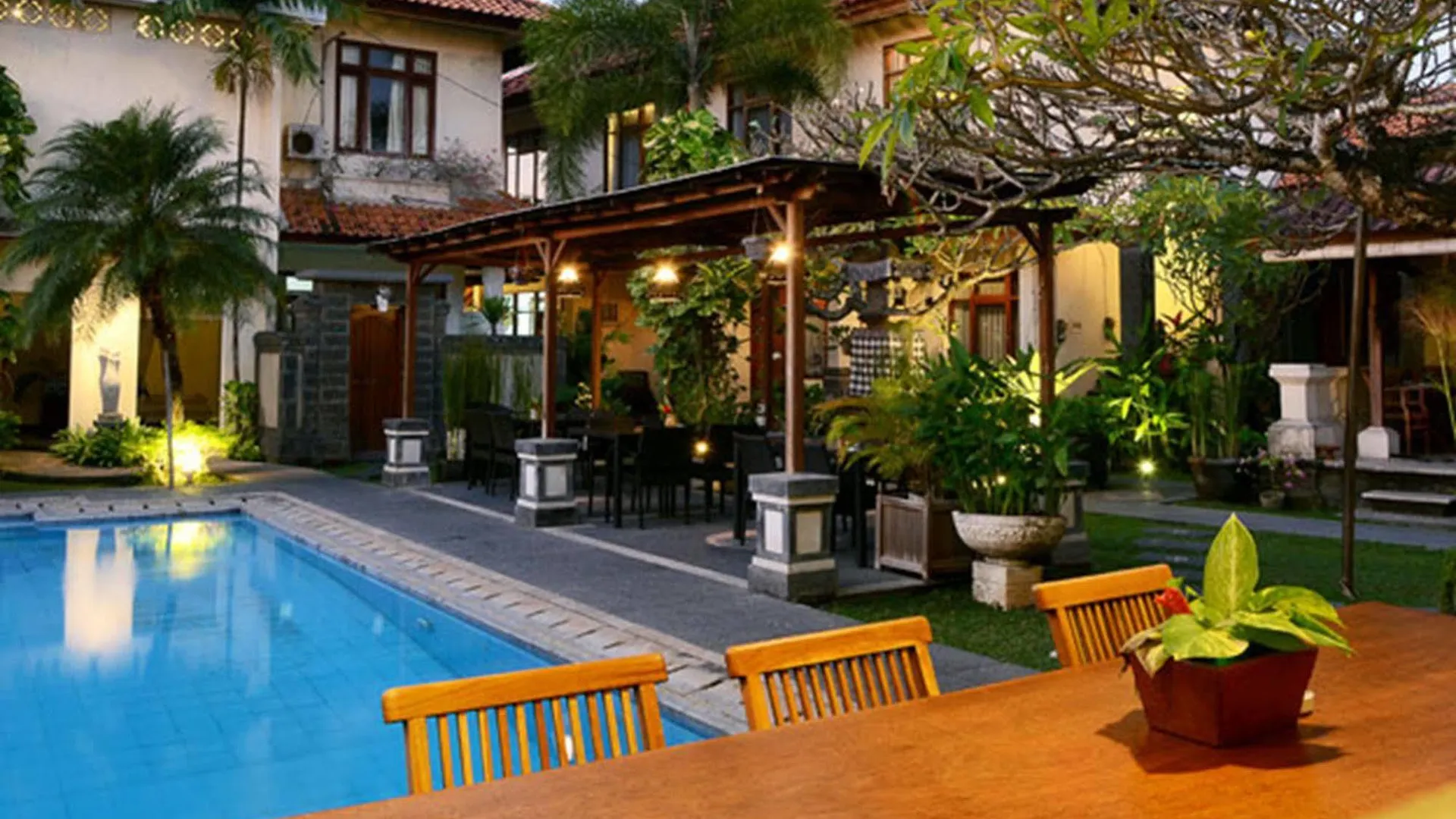 Villa Bunga Hotel Seminyak  3*, Seminyak (Bali) Indonesia
